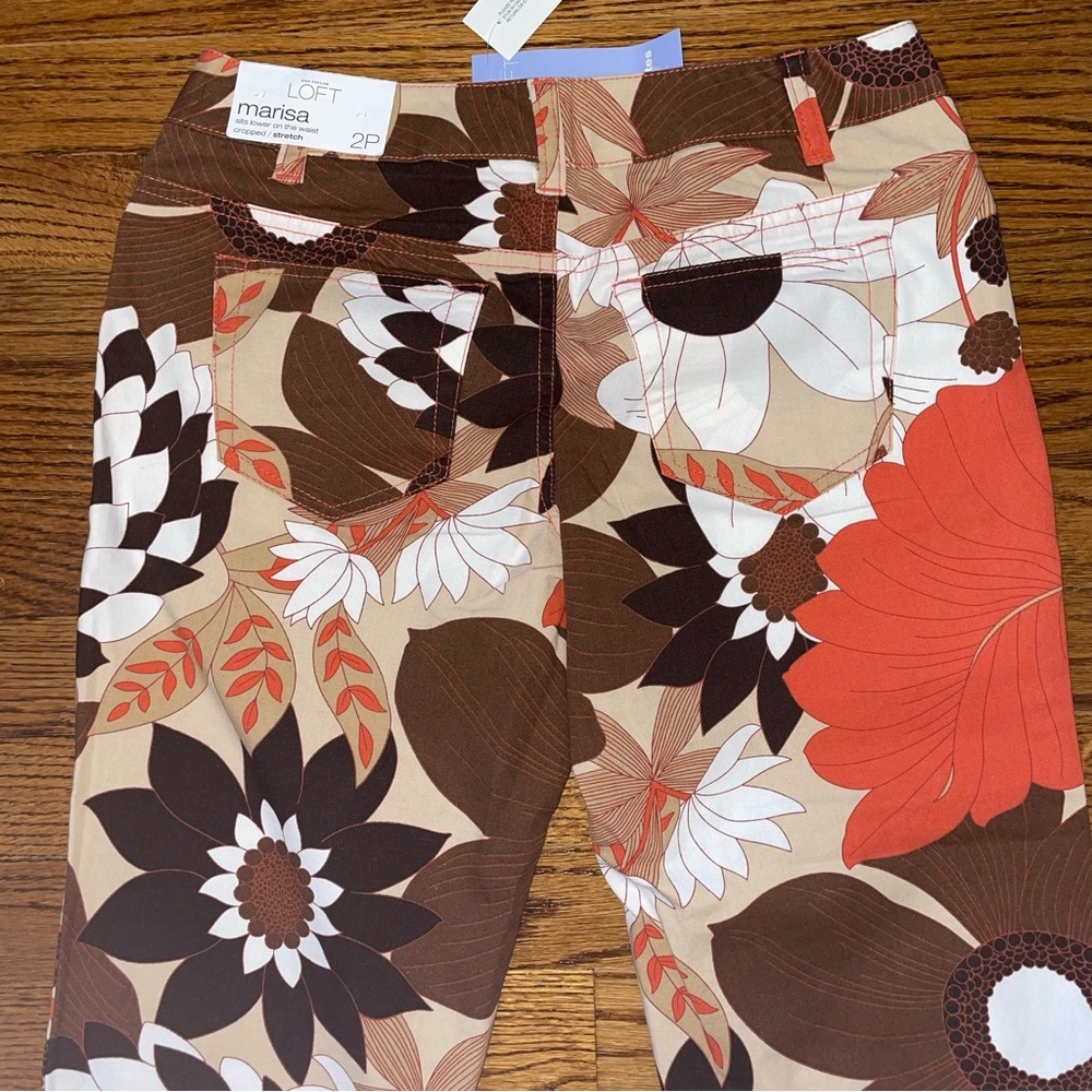 LOFT Floral Capris in Brown, Orange, and White - Picture 3 of 6